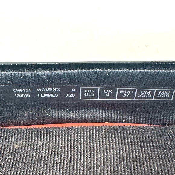 ROCK PORT WOMEN'S TOTAL MOTION SHEEHAN HEEL SHOES SIZE: 6.5 IN BLACK PATENT. - Picture 12 of 14